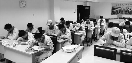 QQ截图20171115102658.jpg QQ截图20171115102658.jpg