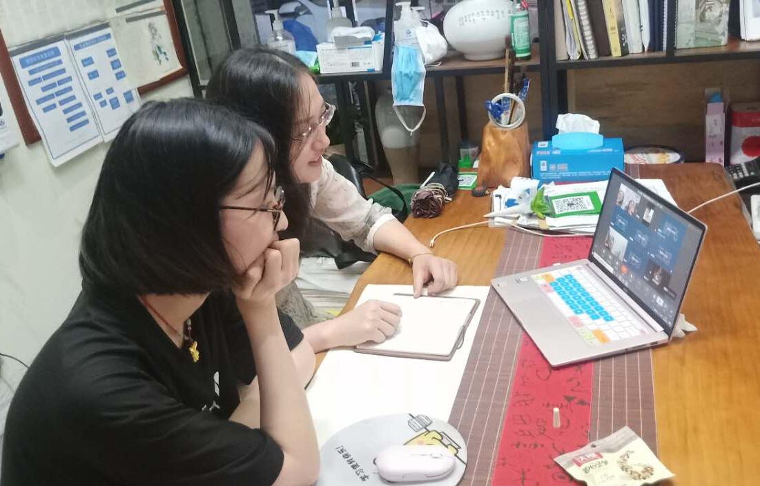 82e19cba7aff350c9ba318cd8cd3339.jpg 82e19cba7aff350c9ba318cd8cd3339.jpg