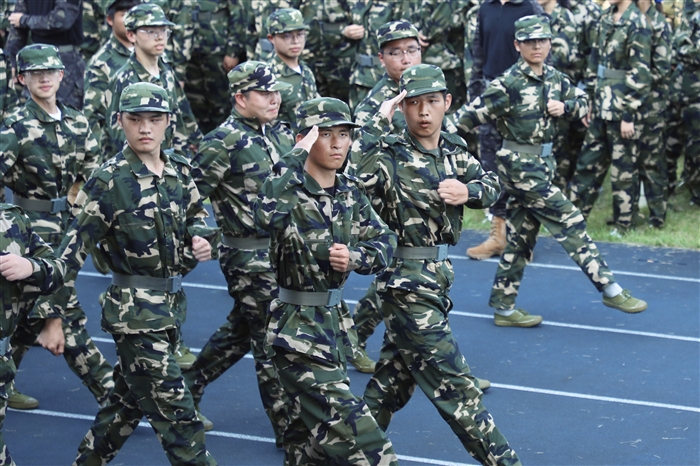 微信图片_20250930180417_1076_136.jpg