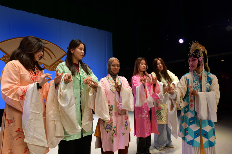 感受昆曲魅力。吴加勤摄