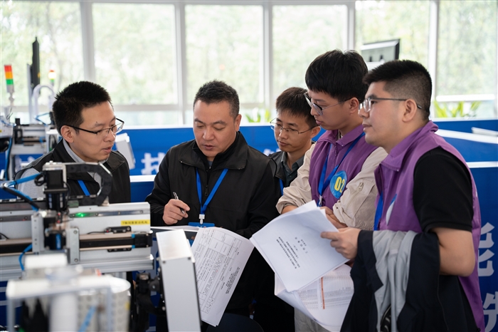 DSC07594.jpg DSC07594.jpg