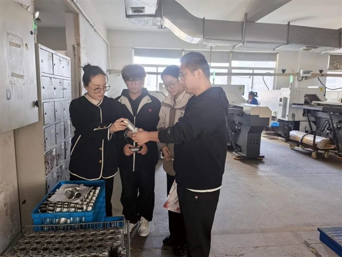 微信图片_2025-12-15_081601_576.jpg 微信图片_2025-12-15_081601_576.jpg