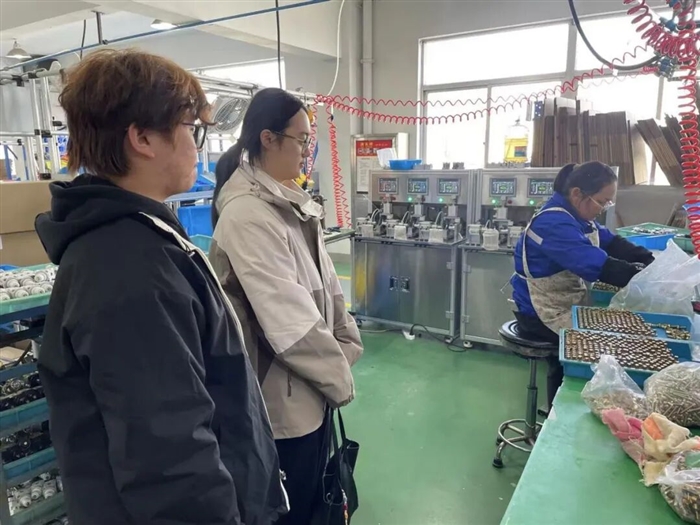 微信图片_2025-12-15_081607_440.jpg 微信图片_2025-12-15_081607_440.jpg