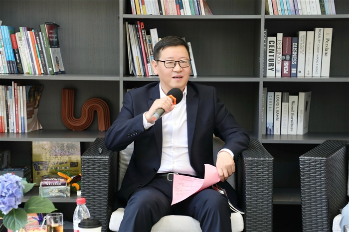 郑信军.jpg